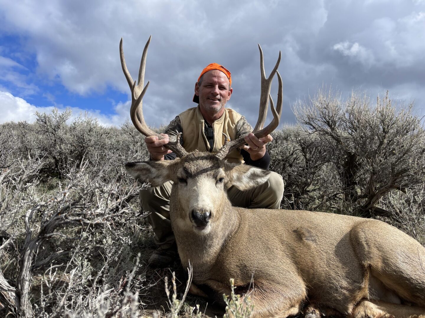 Experience the Best Elk Hunting | Hooker Mountain OUtfitters